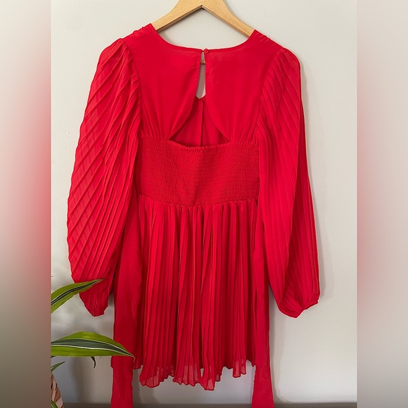 2/$20 Jessica Simpson Red Dress - Picture 5 of 8